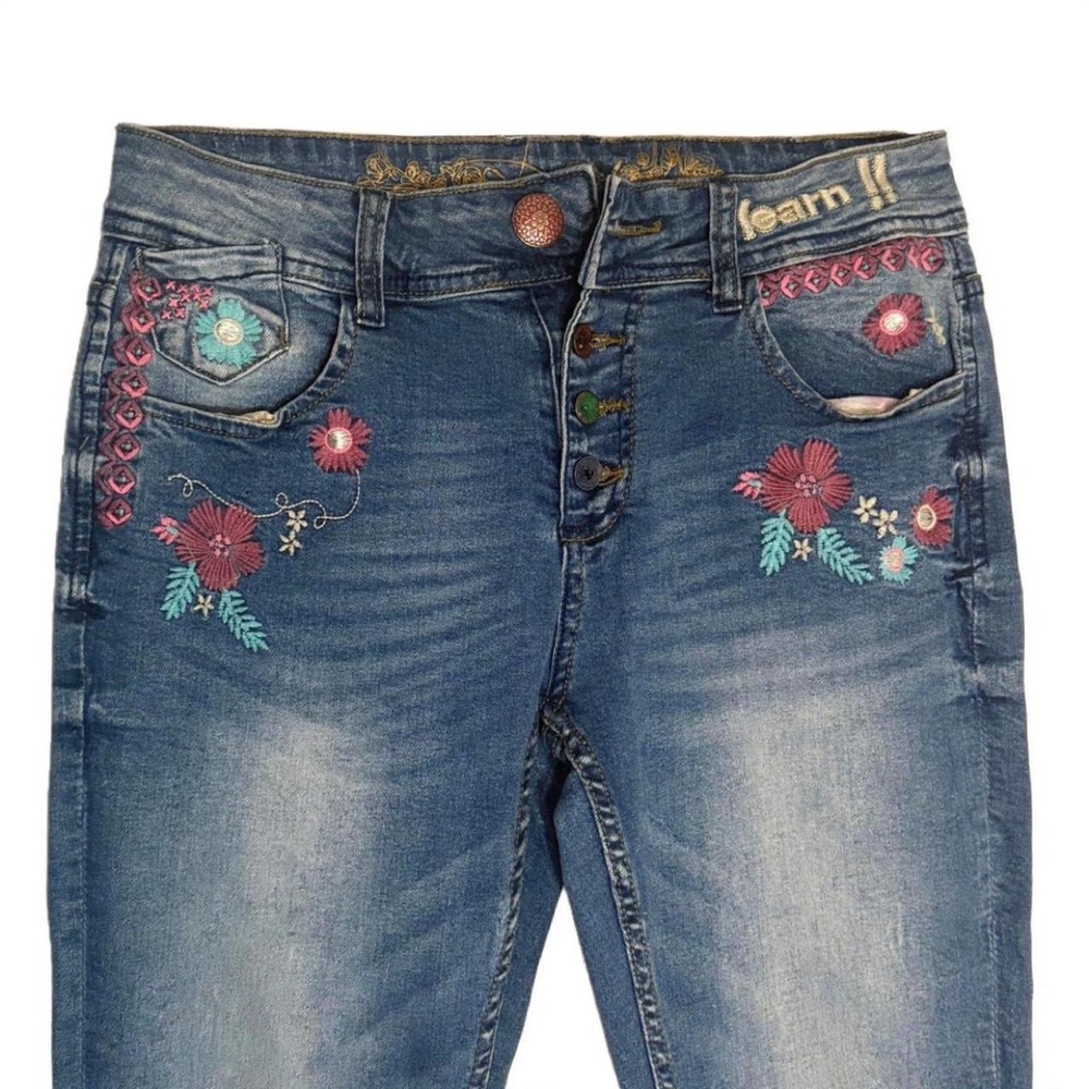 Y2K Embroidered Floral Jeans Women 26 Low Rise Skinny Button Fly Boho Rhinestone - Picture 2 of 8